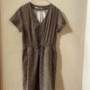 REI dress